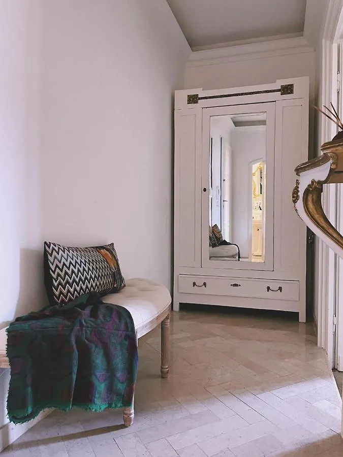 Dolce Vita Suites Florenz Italien